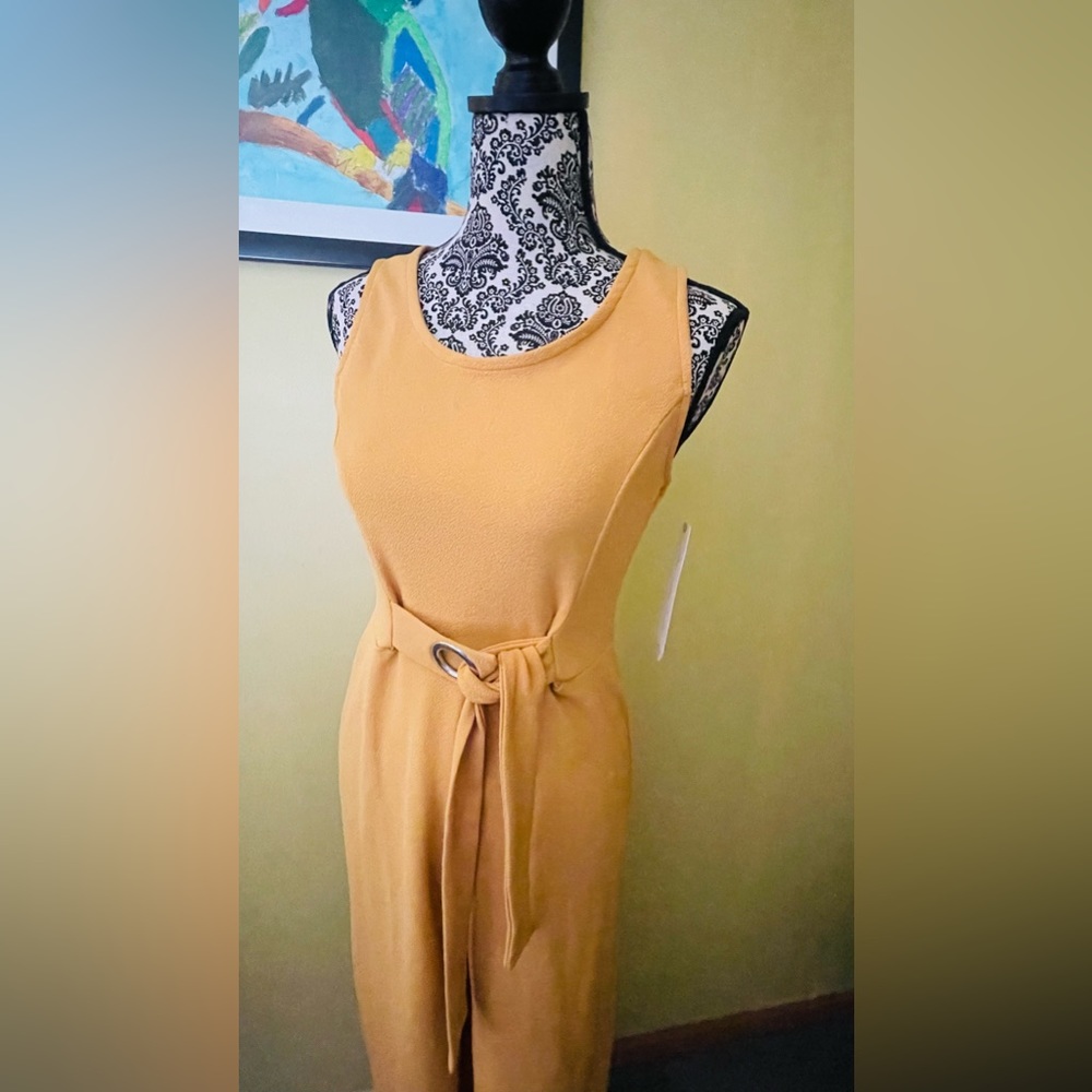 Rompers - Picture 2 of 3